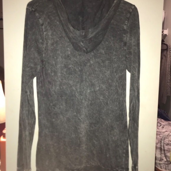 black long sleeve r-shirt with hood bedazzled wings and cross design - Picture 2 of 5